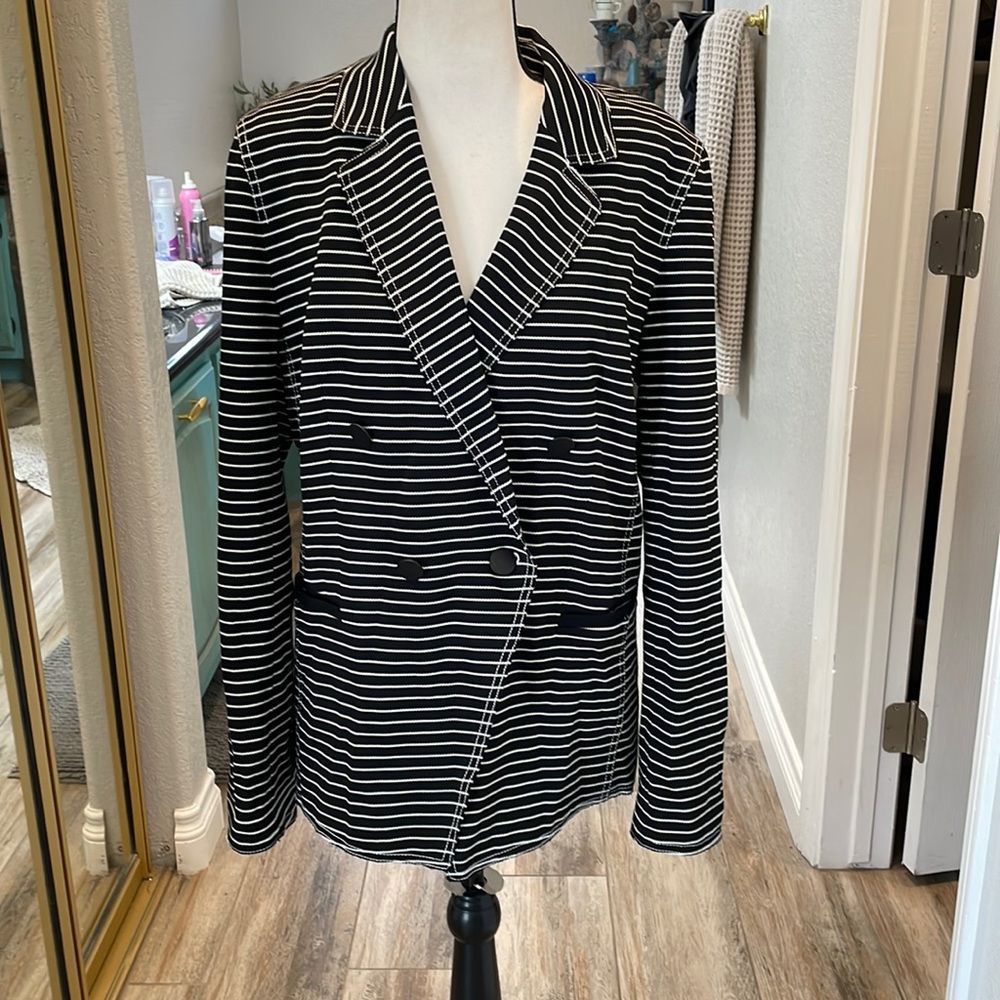 Lafayette 148, black and white blazer new with tags size 12 - Picture 1 of 12